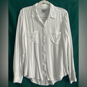 Falls Creek Women's Button Down Shirt NWOT (size Medium)